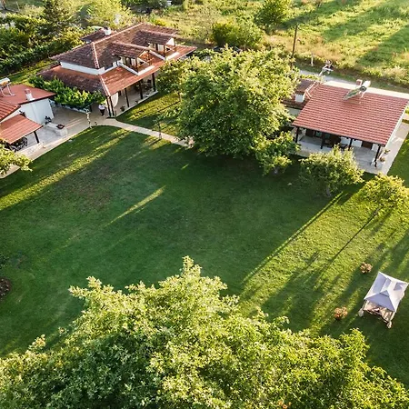 Апартаменты La Varik 1 *